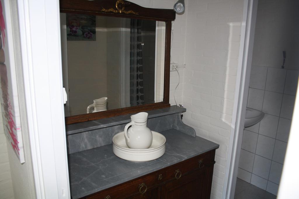 Biedermeier Born Chambre photo